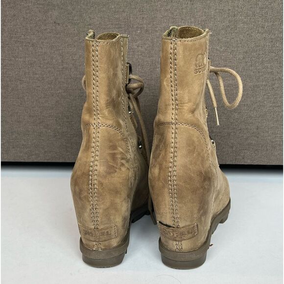 Sorel Lace Up Wedge Boot - Waterproof, Genuine Leather - Women’s 8 - Picture 3 of 6
